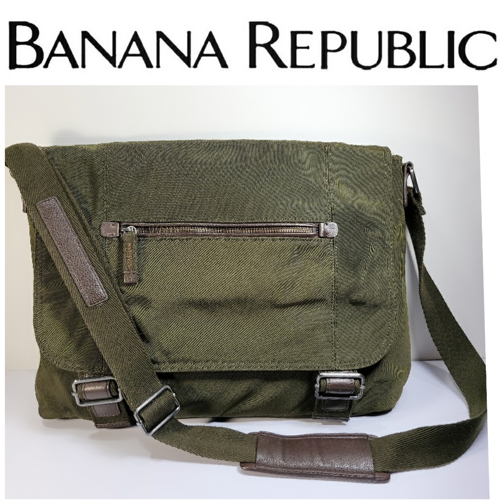 Banana Republic Messenger Bag